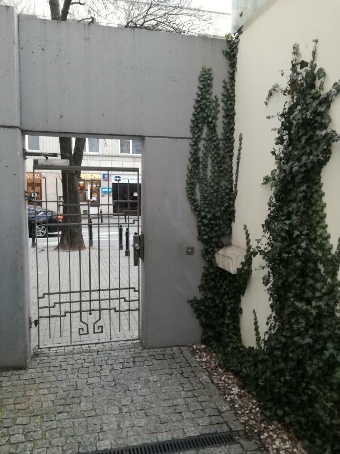 Apartment Hoza 50 With A Balcony In Close Center Warschau Exterior foto
